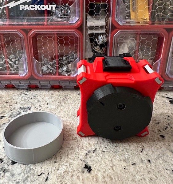 Milwaukee Zyn Holder