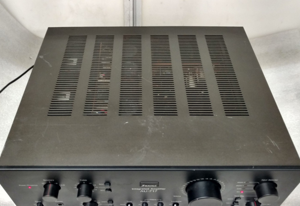 Vintage Sansui AU-717 Integrated Amplifier