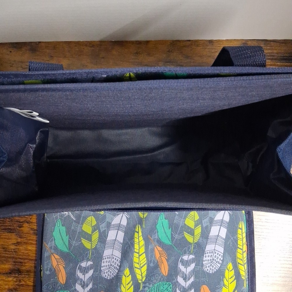 Gently Used Thirty One Get Creative Caddy Falling Feathers