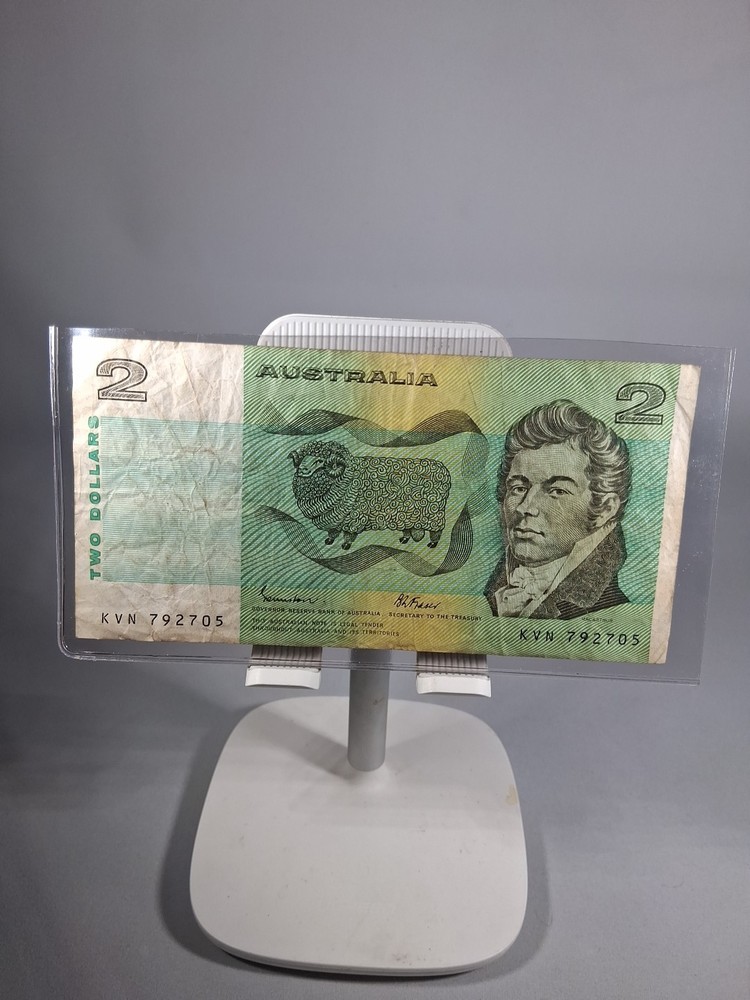 1966 AUSTRALIA 2 DOLLAR BANKNOTE