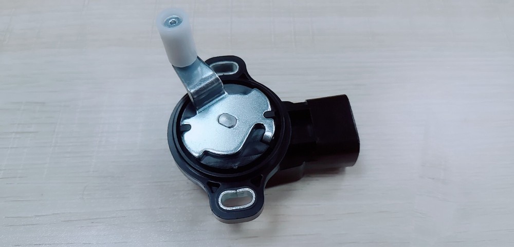 Original Accelerator Pedal Control Trottle Position Sensor For Nissan Infiniti