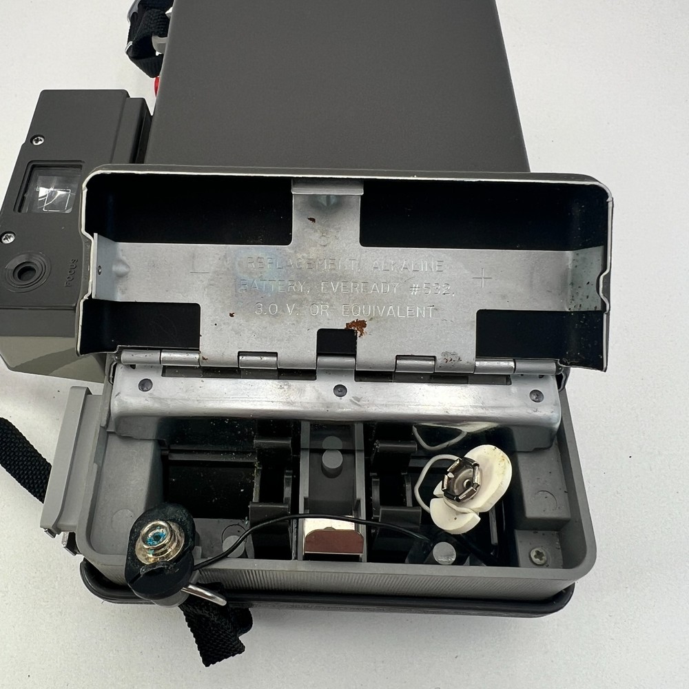 Vintage Polaroid 430 Automatic Land Camera with Strap & 490 Focus Flash Untested
