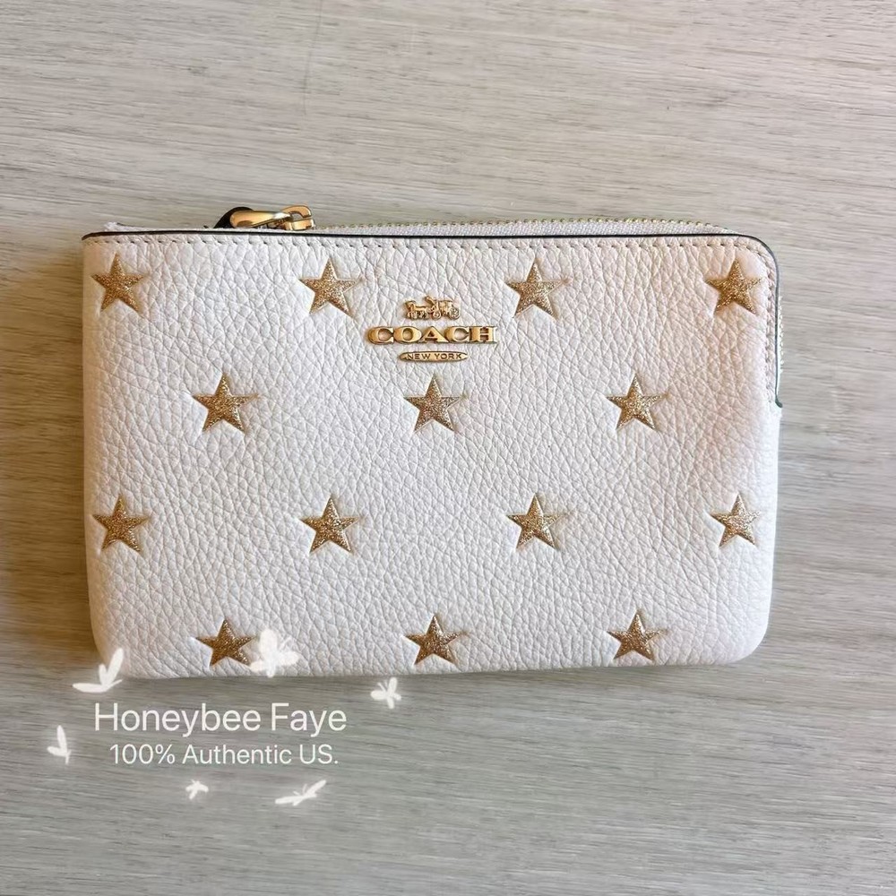 NWT Coach Corner Zip Wristlet