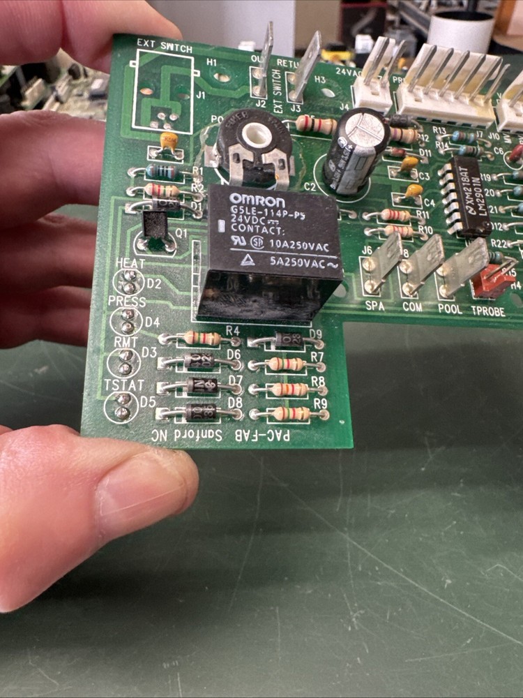 PENTAIR PAC-FAB Pool/Spa Heater Control Circuit Board MWC052096R1
