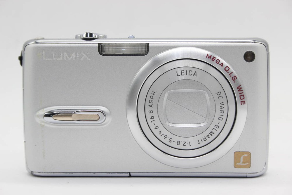 Mint-Panasonic Lumix DMC-FX07 Digital Camera Silver English available