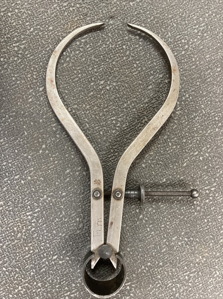 Outside Caliper Flat Leg
