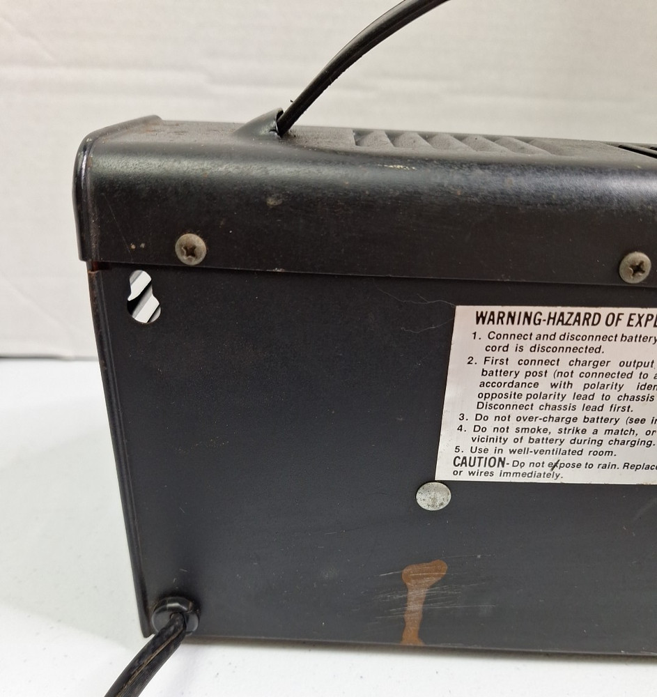 Allison 9889 Solid State Automatic Battery Charger 6 / 12V Tested