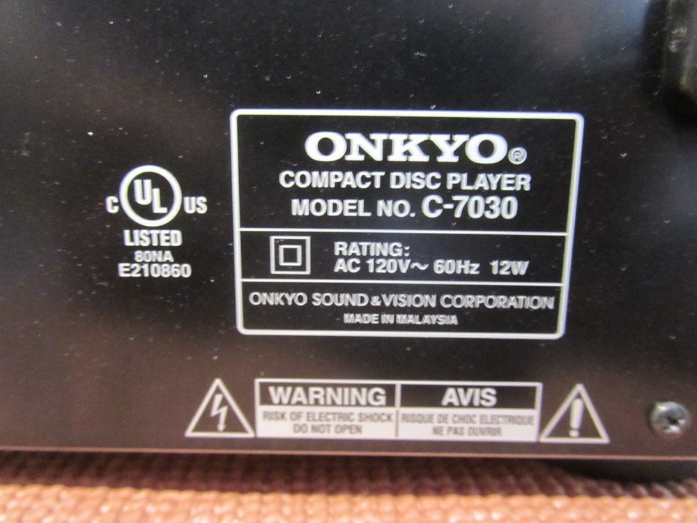 Onkyo C-7030 Audio CD Player - Black