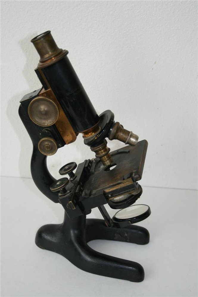 Vintage Bausch & Lomb Microscope ****