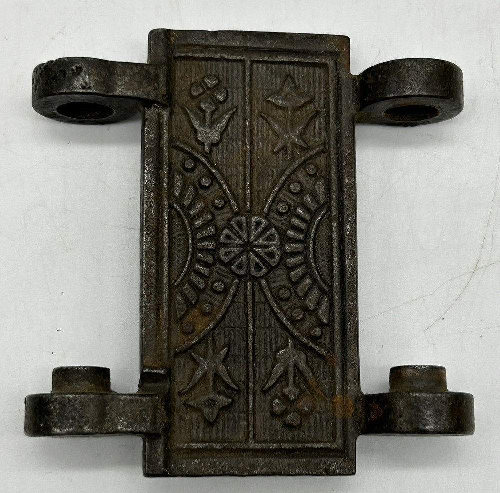 Eastlake Hinge