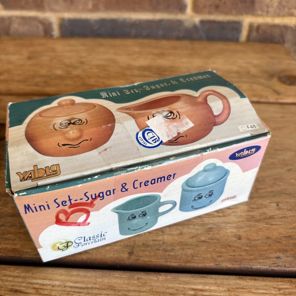 VTG Mini Set Cream & Sugar Funny Faces Blue