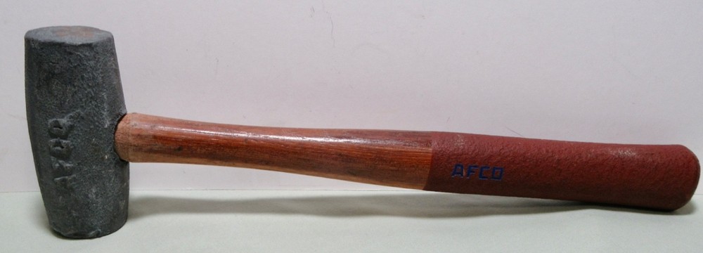 AFCO 39.5oz Hammer With 10" Handle