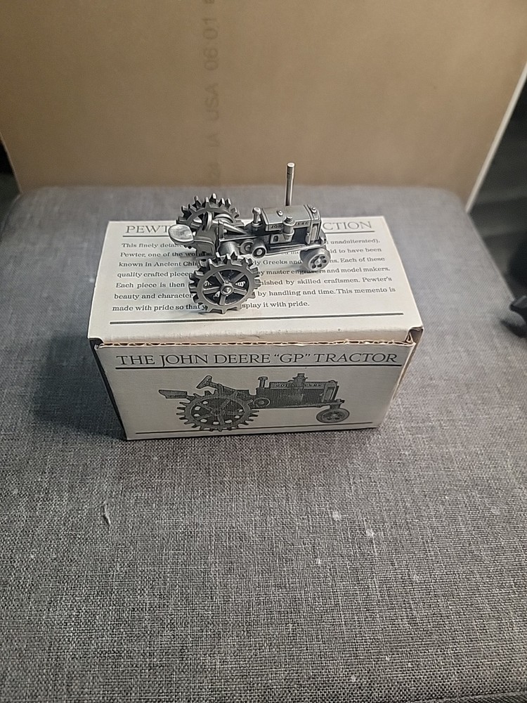 JOHN DEERE PEWTER HISTORIC COLLECTION , JOHN DEERE  "GP" TRACTOR