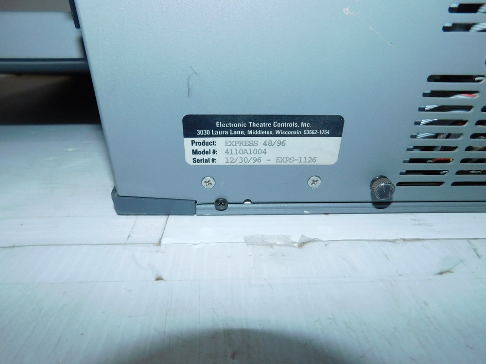 ETC Express 48/96 Lighting Control Console - NO POWER SUPPLY (ZBZ32)