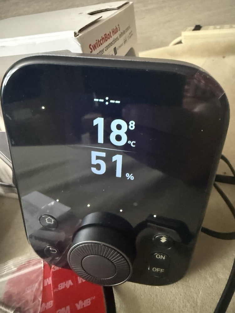 SwitchBot Hub 3 (3rd Gen), Smart Home Hub with 2.4" IPS Screen & Knob Control