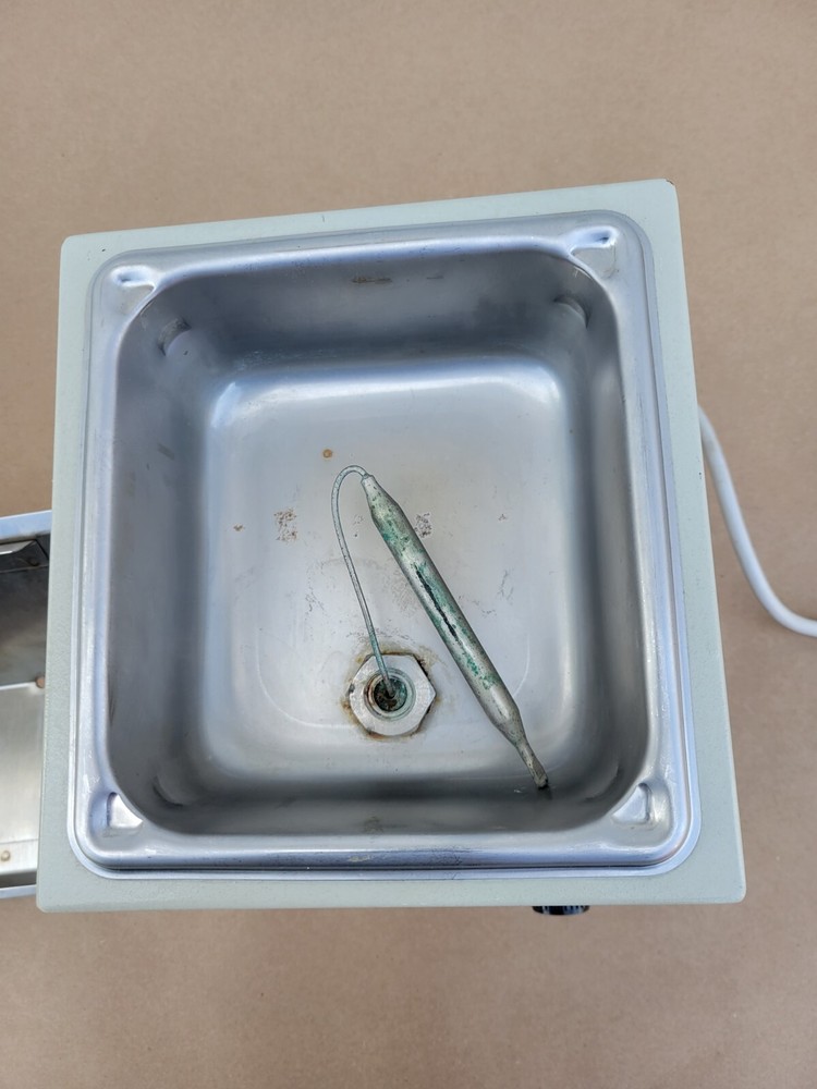 Edvotek Hot Water Bath Used Lab