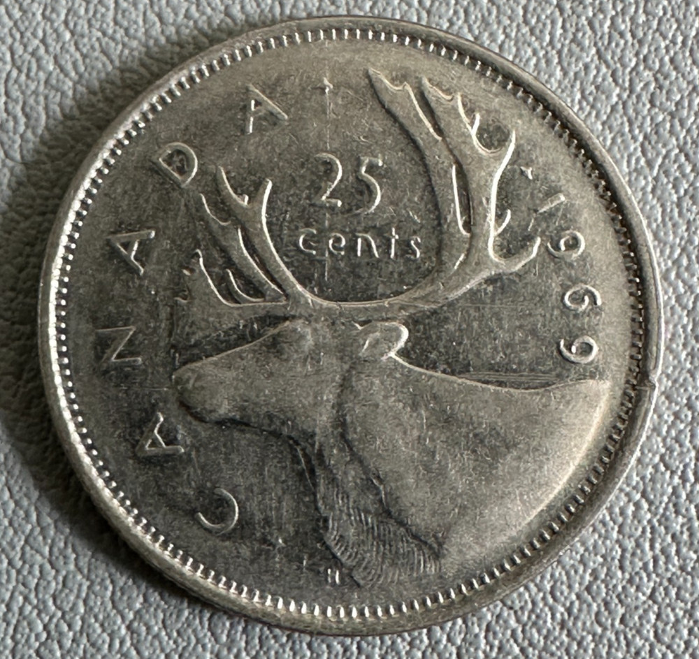 1969 - Canada - 25 Cent Coin