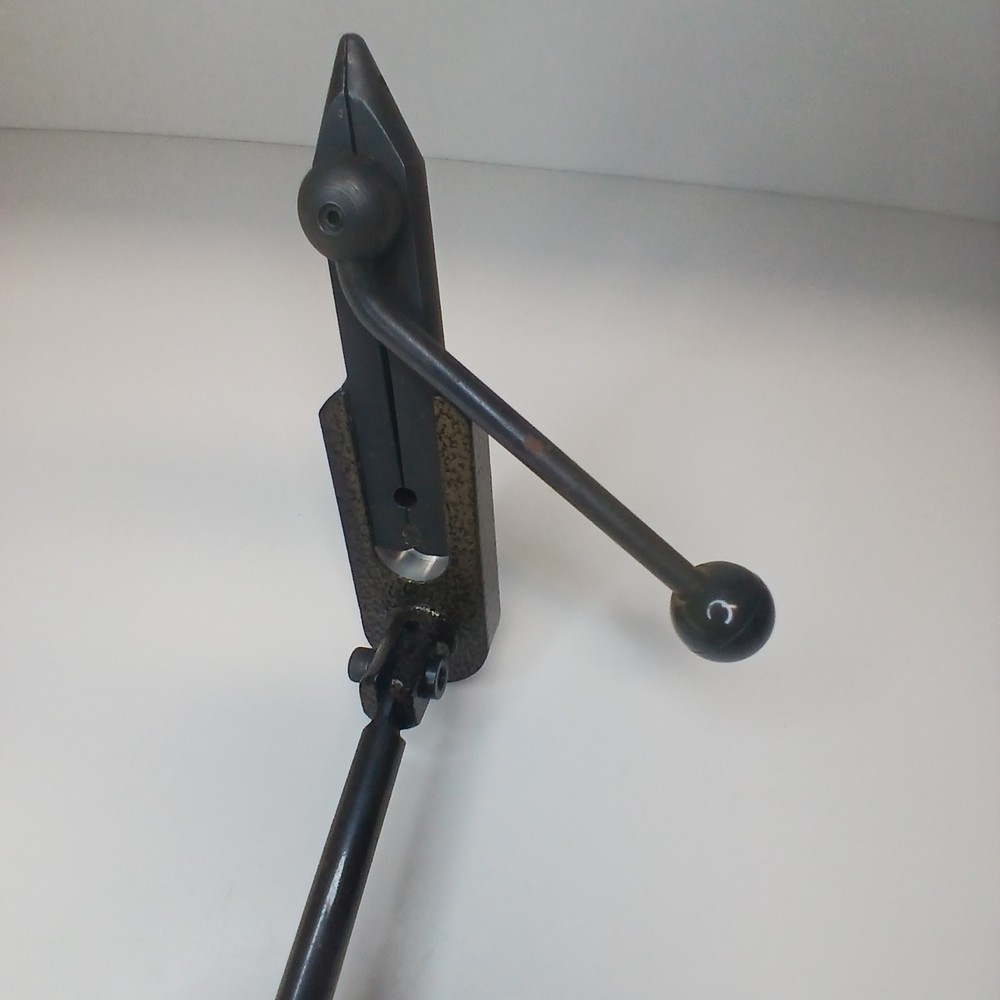 REGAL FLY TYING VISE WITH C-CLAMP BASE
