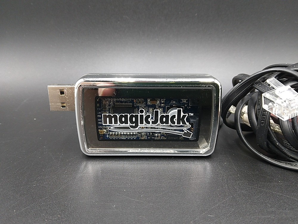 MagicJack USB Free Local Long Distance PC to Phone Jack