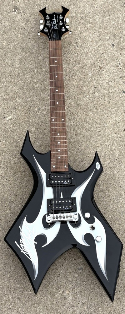 KERRY KING SIGNED B.C. RICH Warlock Guitar PSA/DNA AUTHENTICATION