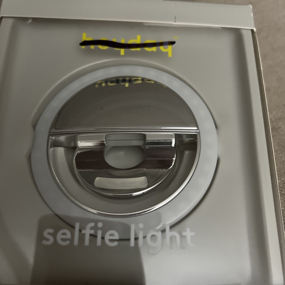 Hey Day Selfie Light