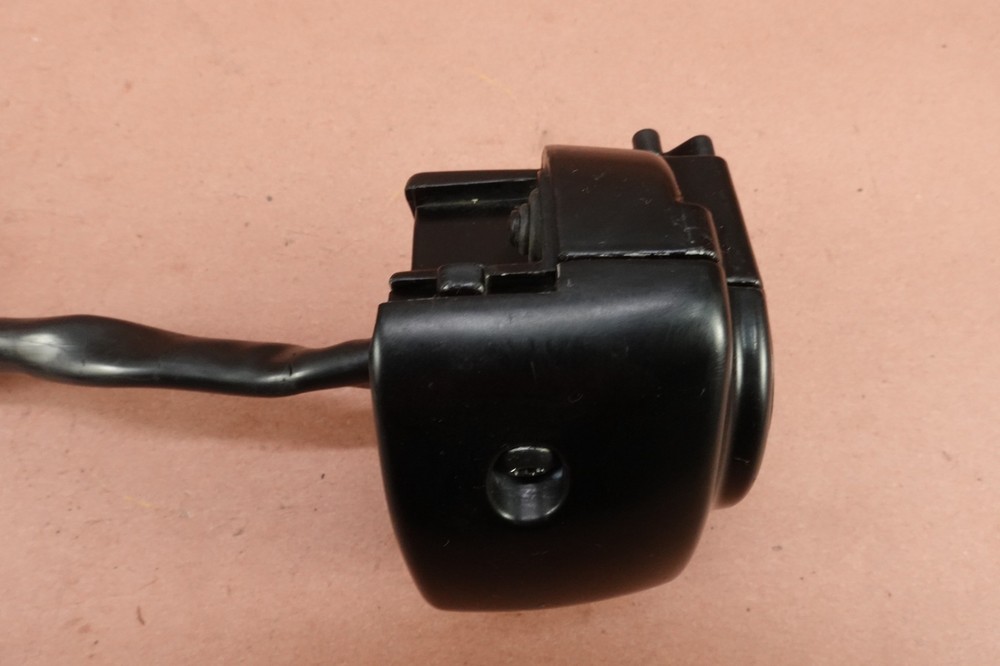 2000-2006 Harley Davidson Heritage Softail FLSTC Right Control Kill Start Switch