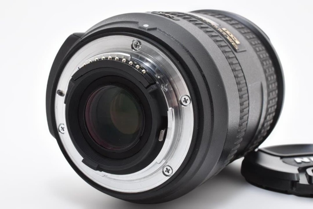 Nikon 18-200mm VR II 698961