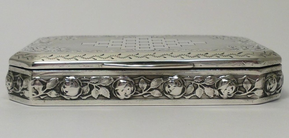 Antique Austrian 900 Silver Table Snuff Box (3” x 2 ¼”) – Vienna c1925 (94g)
