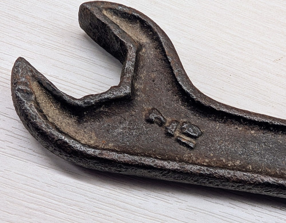 Antique Peerless - GM Co Farm Implement Wrench 1" & 7/16"
