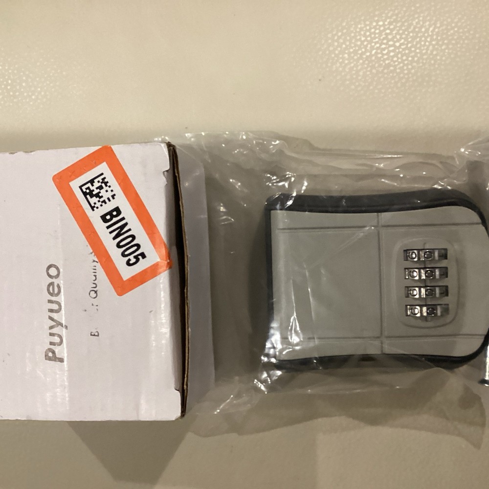 Key Safe 4-Digit Combination Lock Box Wall Mount Storage Safe Security Outdoor