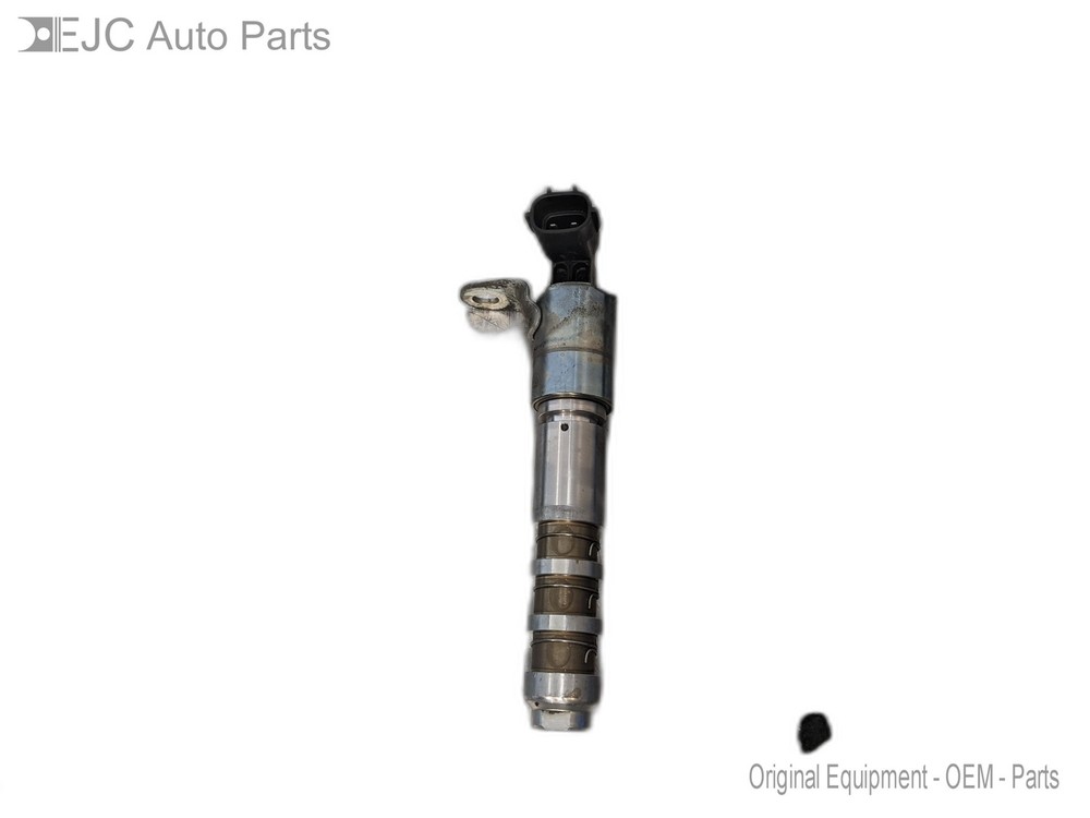 Variable Valve Timing Solenoid From 2005 Cadillac CTS  3.6