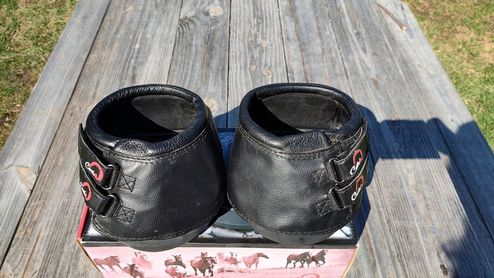Cavallo Simple Boots Pair- Size 5
