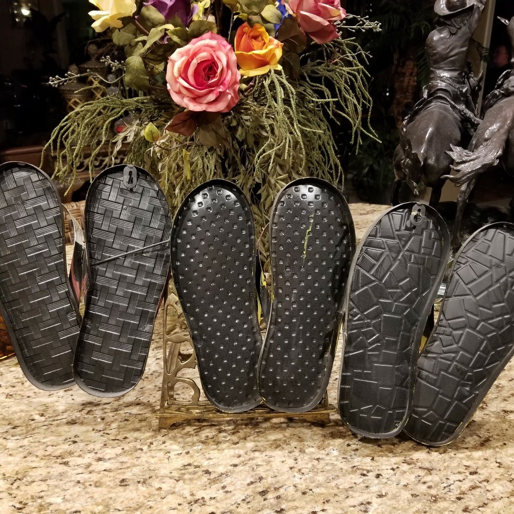 Metal Wall Art Flip Flops Sculpture 27"
