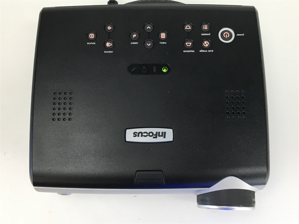 InFocus DLP Projector IN32