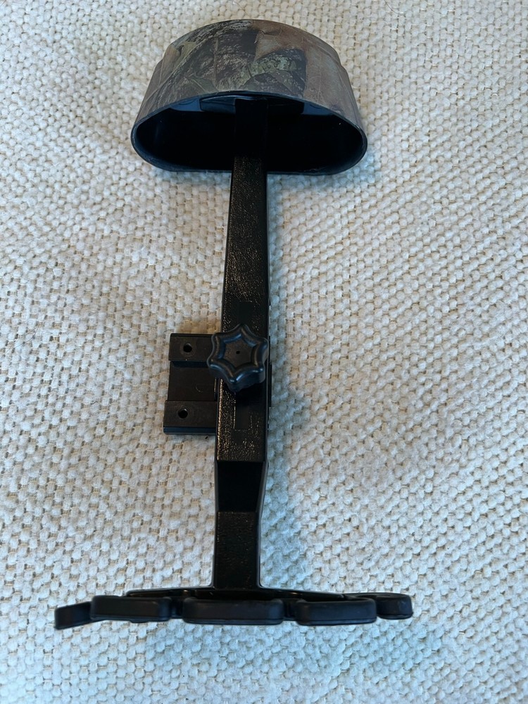 4 Arrow Dovetail Mount Quiver