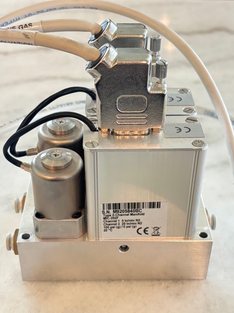 Bronkhorst MIC-202F Mani-Flow Mass Flow Controller with Ethernet Cables