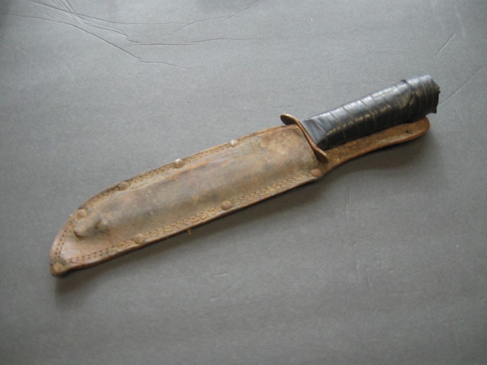 Western WWII fighting knife
