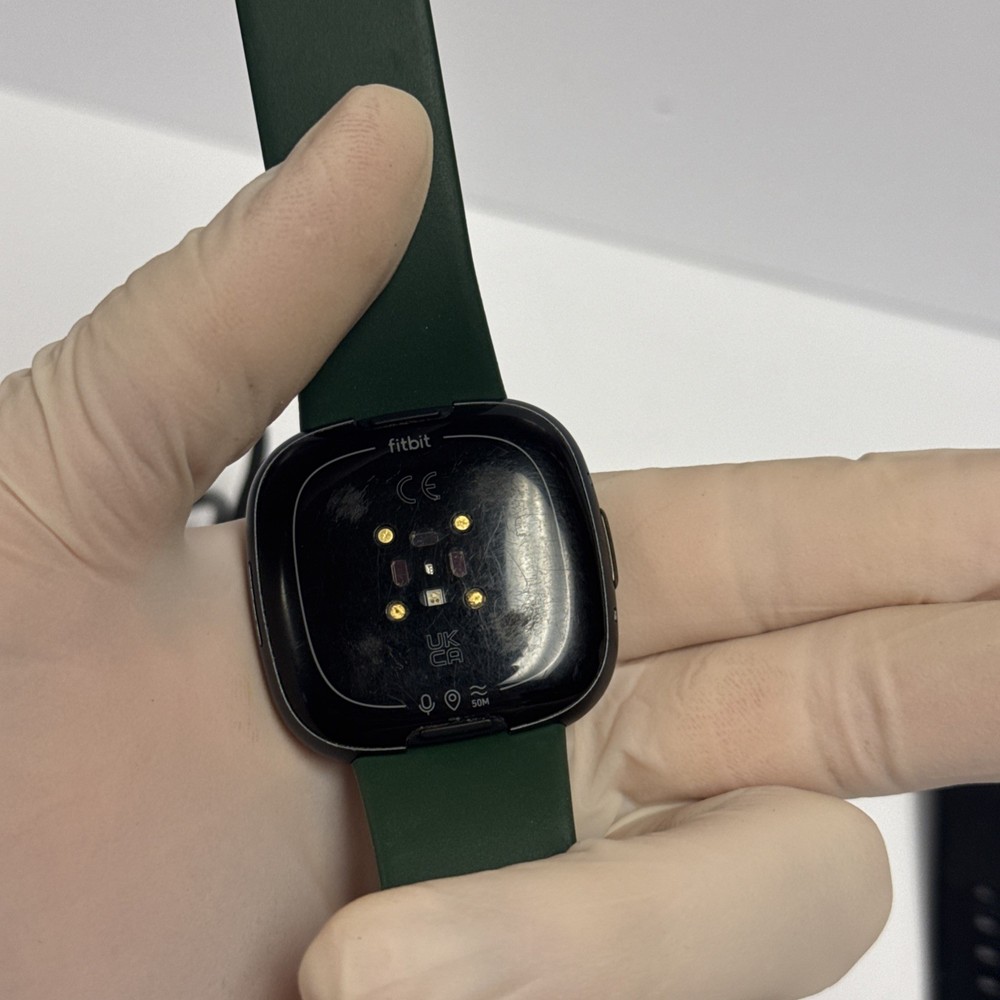 Fitbit Versa 4 Fitness Smartwatch -