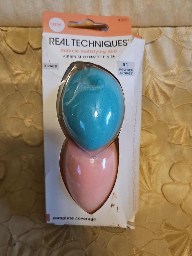 REAL TECHNIQUES-MIRACLE MATTIFYING DUO-AIRBRUSHED MATTE FINISH-2 PACK-DENTED BOX