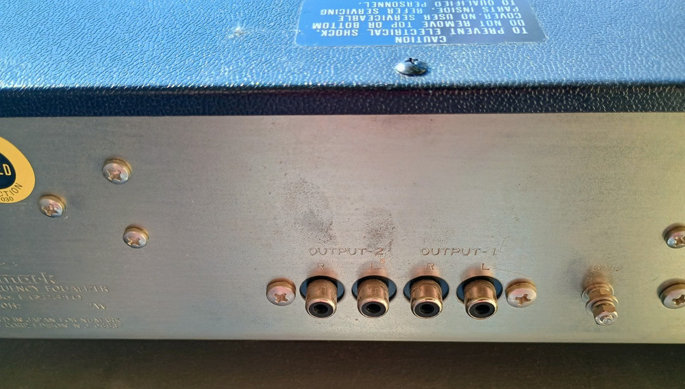 Numark EQ2310 Stereo Frequency Equalizer Tested and Working
