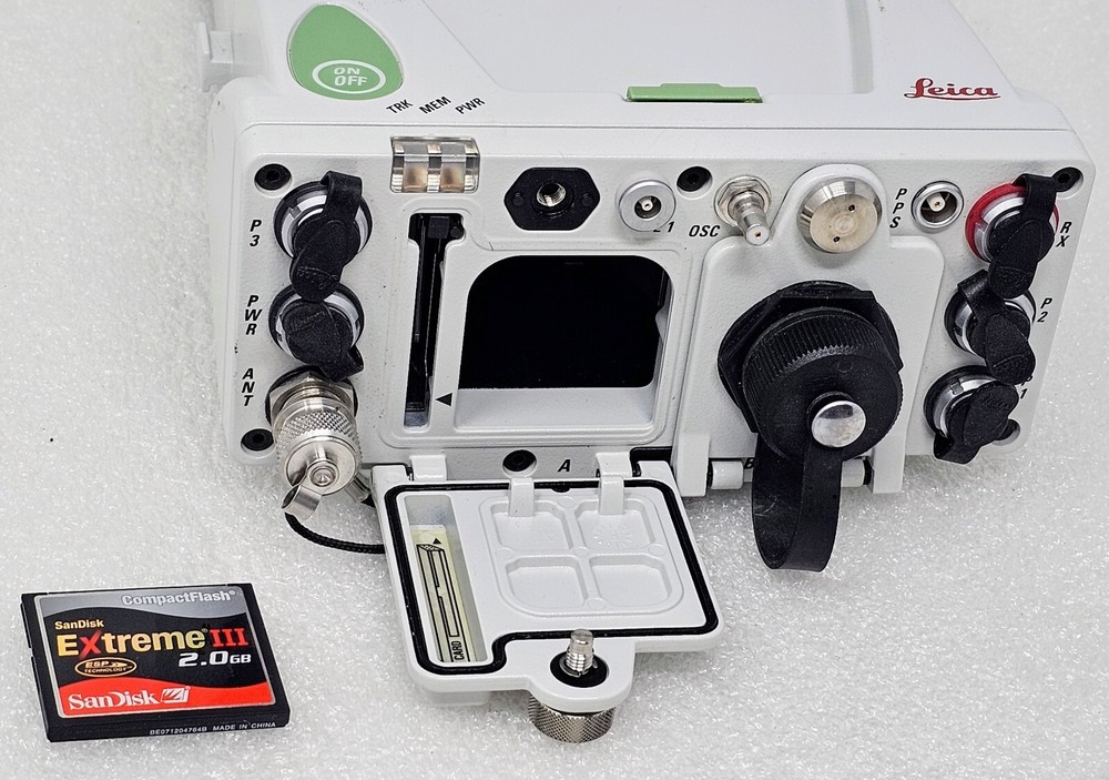 Leica GRX 1200+ GNSS receiver