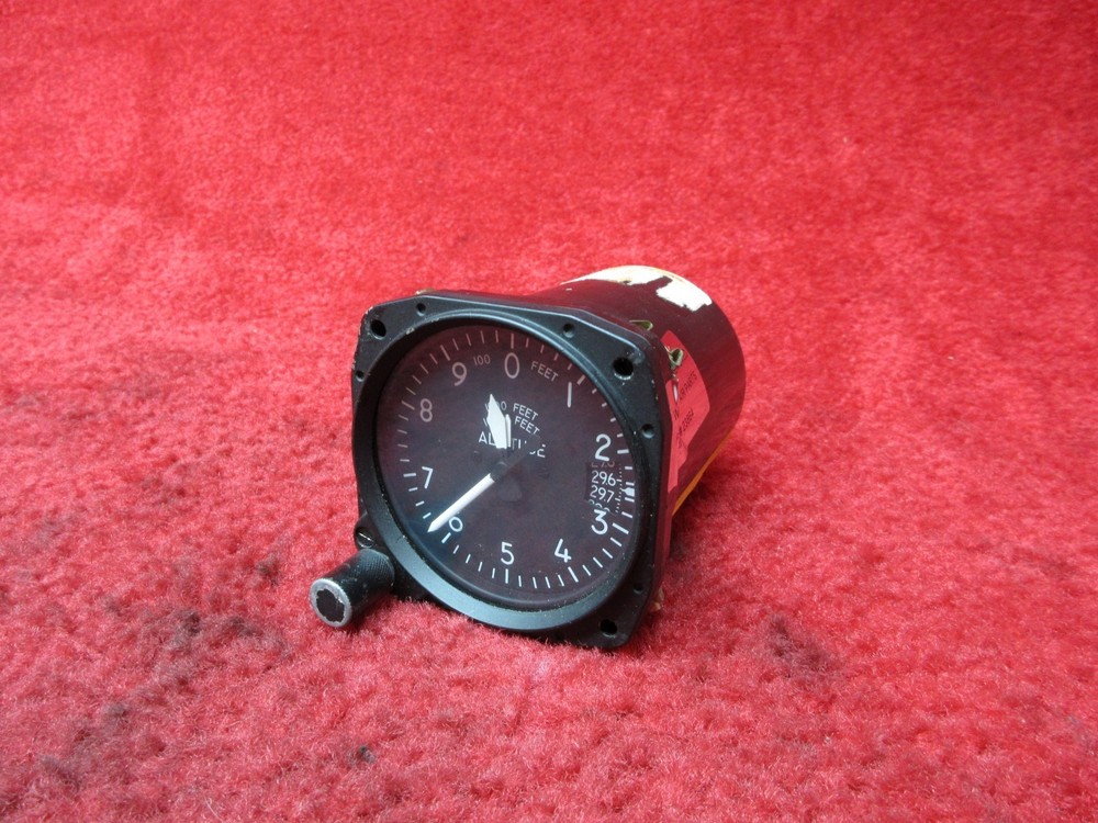 United Instruments Altimeter PN 5934-1 Code: A66