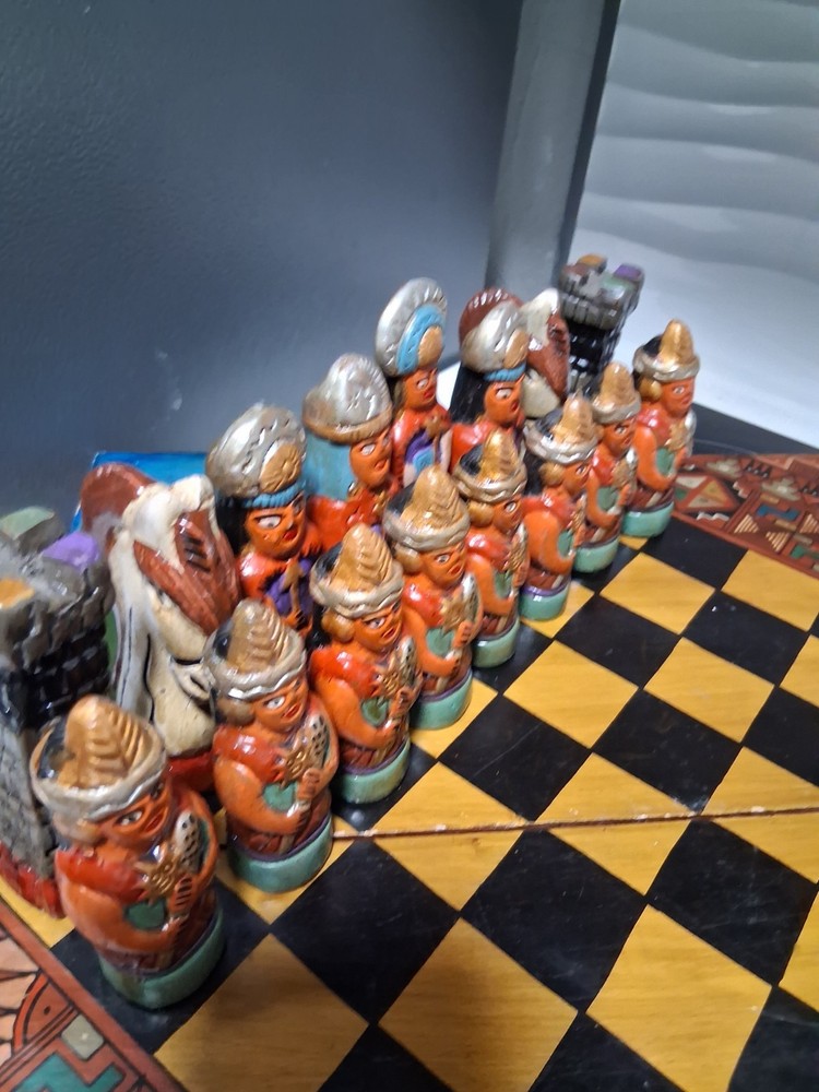 Aztec vs Spanish Conquistador Chess Set Handmade in Peru Foldable Board King 2"