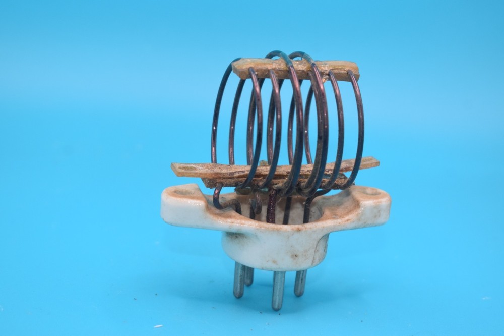 GOOD CONDITION BUD 10 METER PLUG-IN COIL