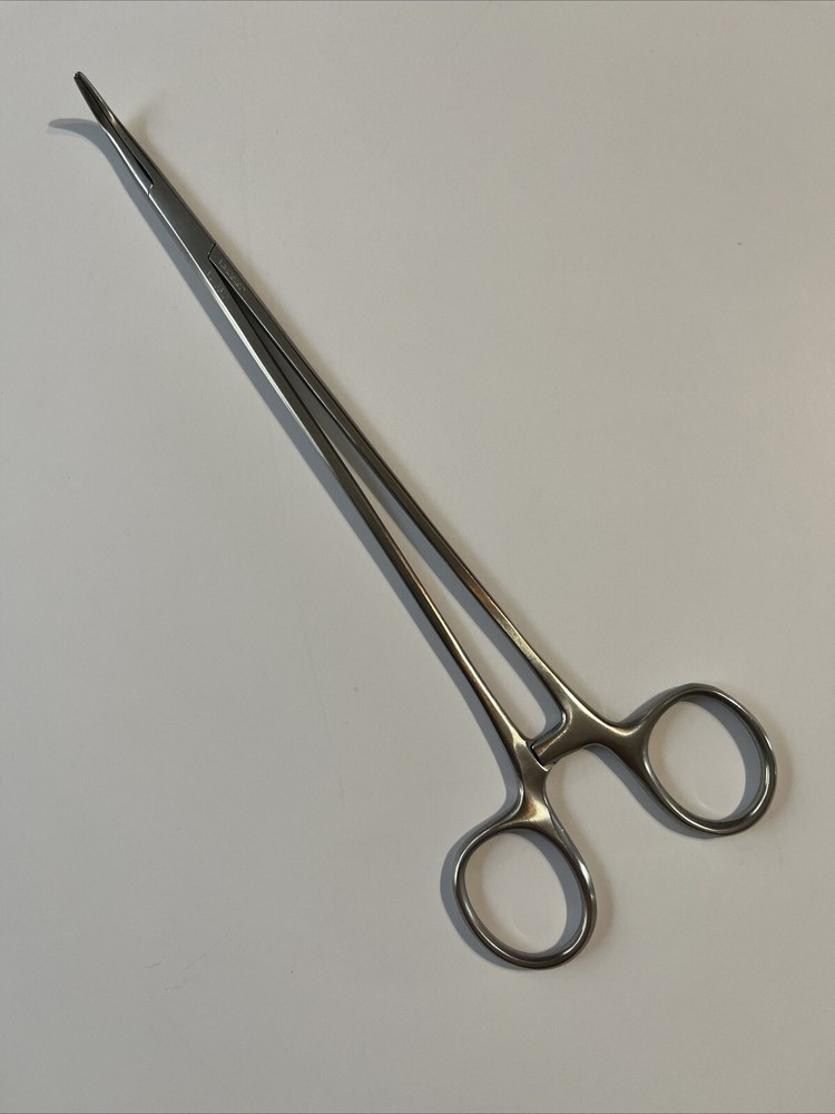 V. Mueller NL3510 Curved Adson Forceps, 8.5" (M)