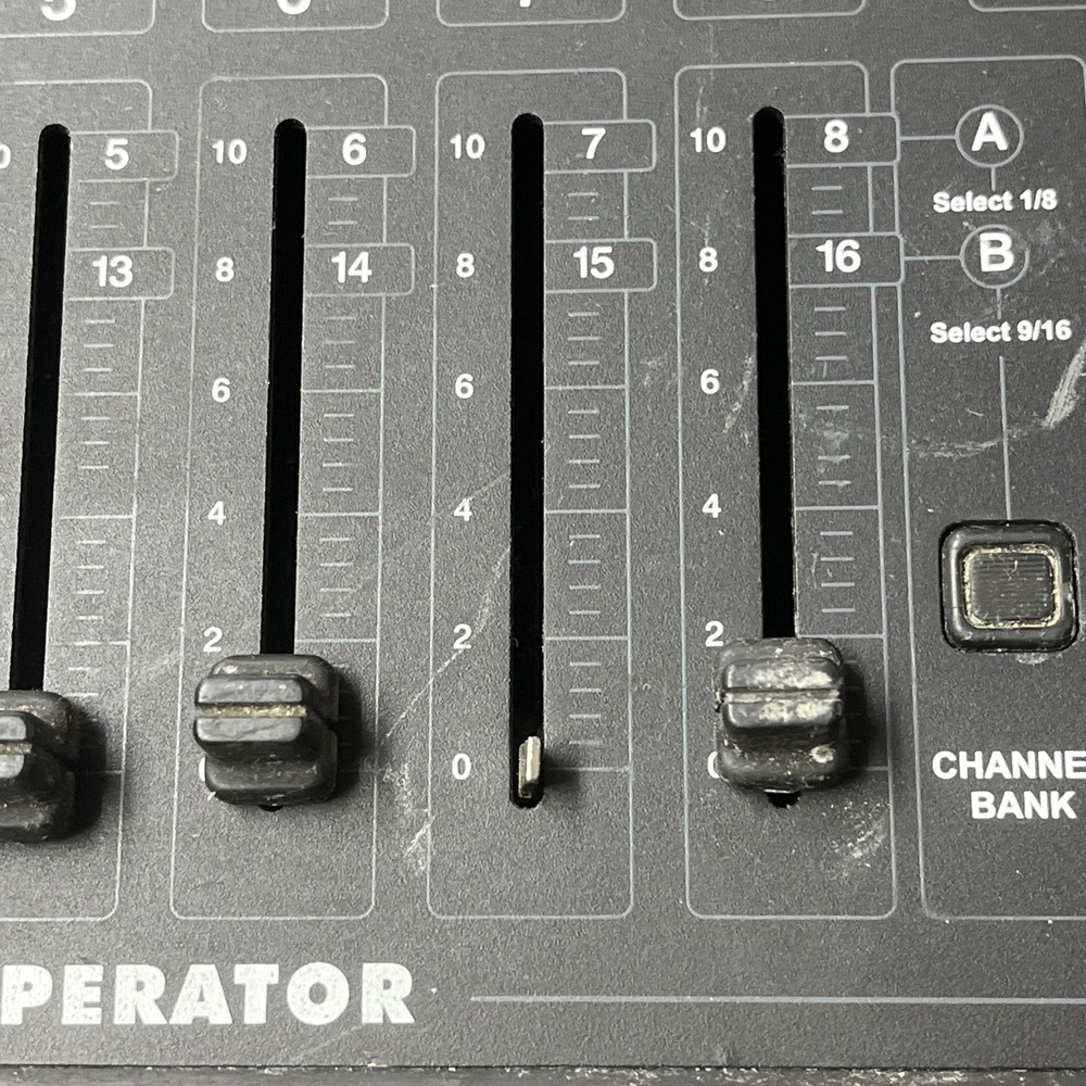 Elation | DMX Operator | Dj Mixer