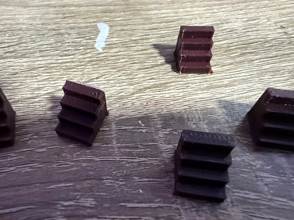 N Scale Steps for Use with Buildings Platforms and Structures -Four .25" Square