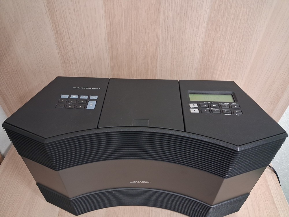 BOSE ACOUSTIC WAVE MUSIC SYSTEM II Tested & Everything Works Great