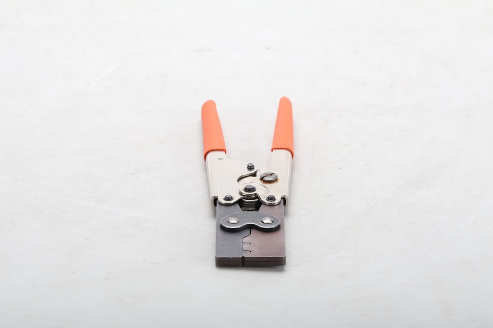 Waldom HTR-2455A Hand Crimper Tool - Fair Condition