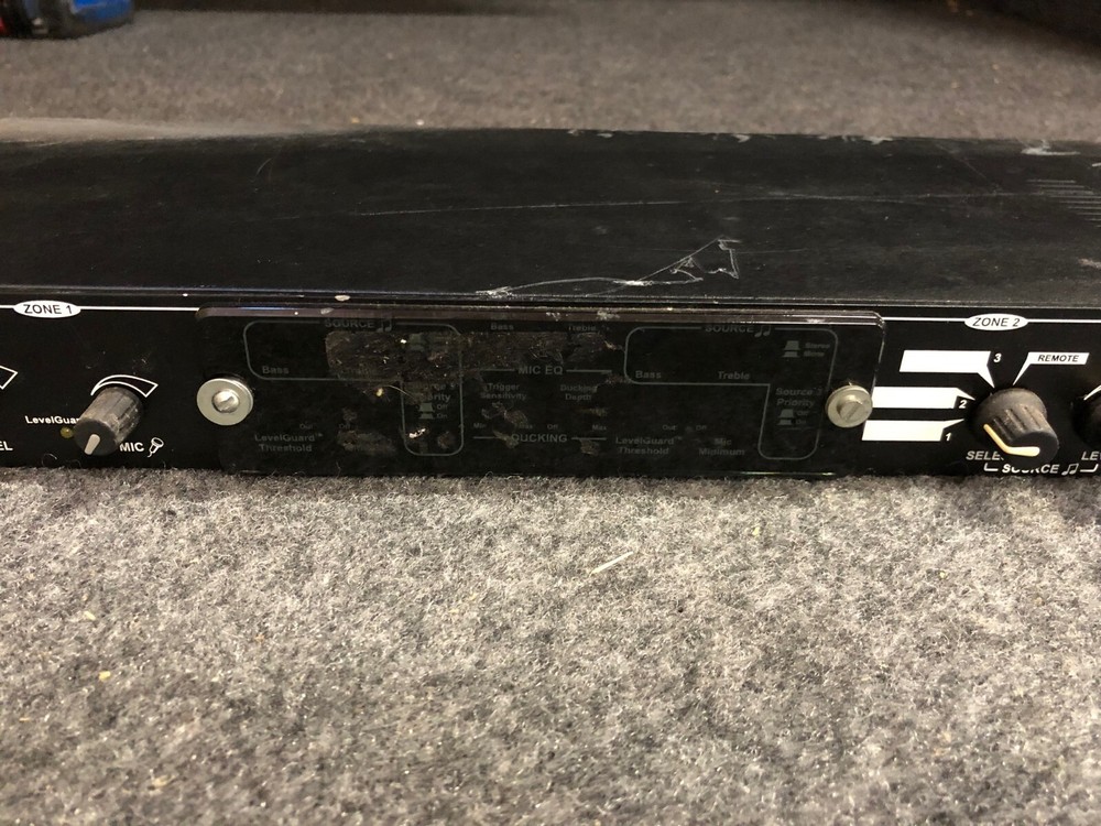 JBL Soundzone Z32S Multiple Audio Source Controller Mixer Router MAKE OFFER!